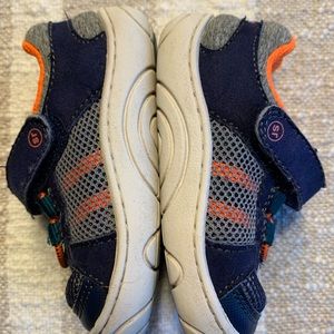 Stride Rite Boy’s SR Jackson tennis shoes